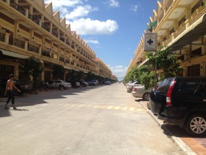 The quiet, open streets of Borey New World.